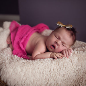 michigan sleeping newborn baby photo session thao lai